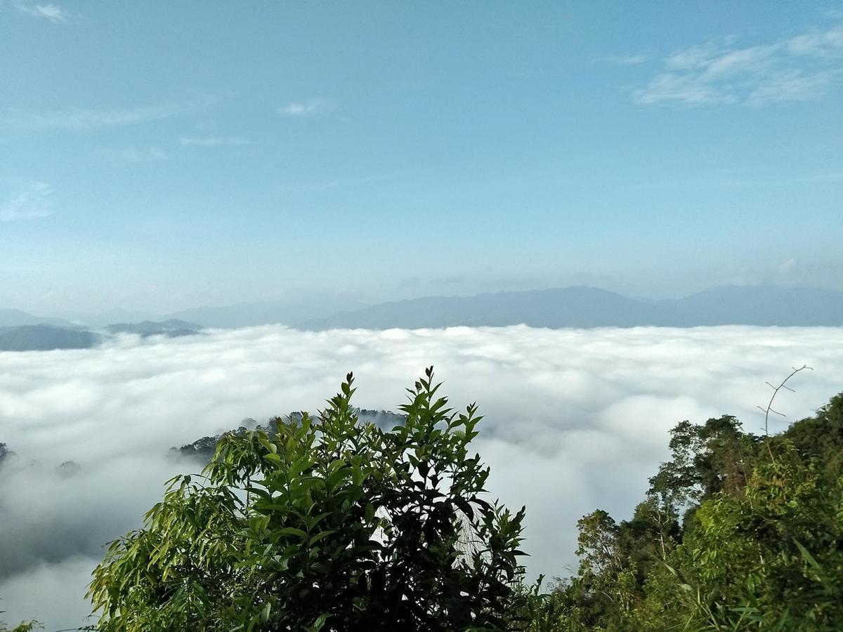 Kum Nangpaya Hotel Kaeng Kachan Buitenkant foto