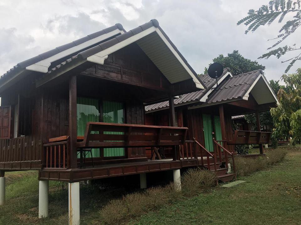 Kum Nangpaya Hotel Kaeng Kachan Buitenkant foto